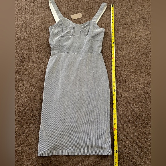 NWT Ann Taylor Bodycon Dress - Picture 5 of 12
